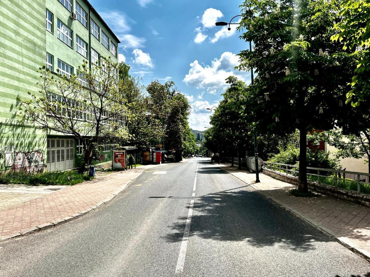 2 Bedroom Penthouse In City Center, Free Parking Saraievo Exterior foto