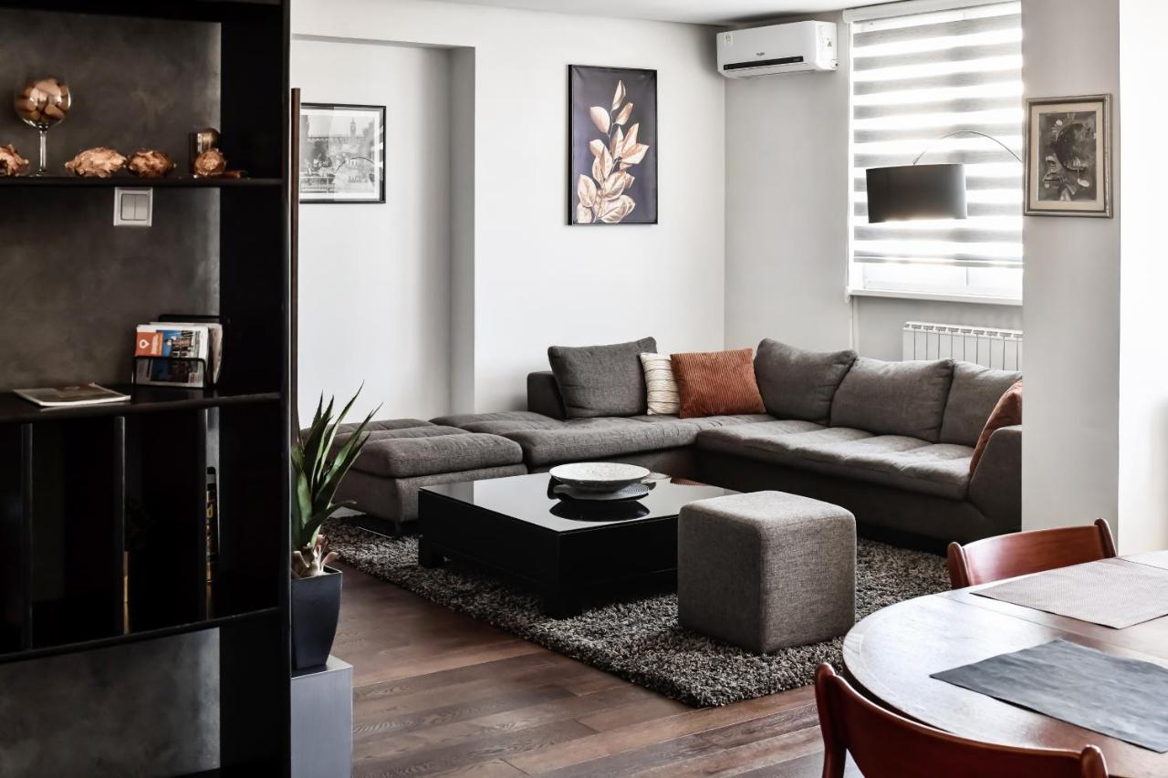 2 Bedroom Penthouse In City Center, Free Parking Saraievo Exterior foto